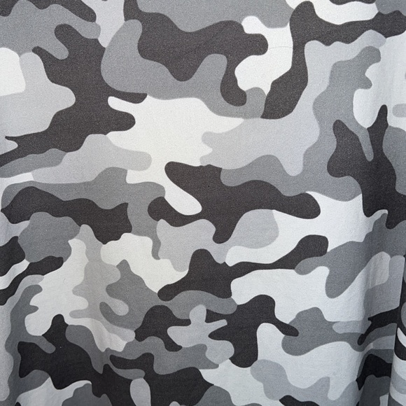 New Directions Studio Tanktop - Picture 3 of 5